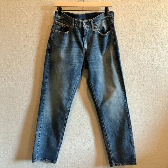 Levi's Men's 541 32x32 Athletic Fit Taper Blue Jeans Medium Wash Denim Casual - Picture 2 of 16